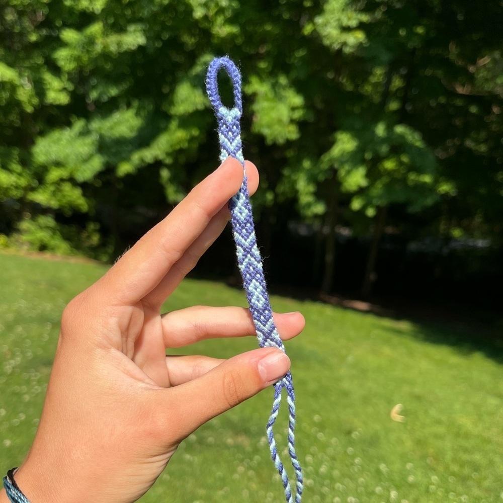 Handmade blue woven bracelet tie on - Picture 6 of 6